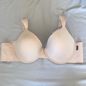Women’s Vince Camuto Bra Size 42C